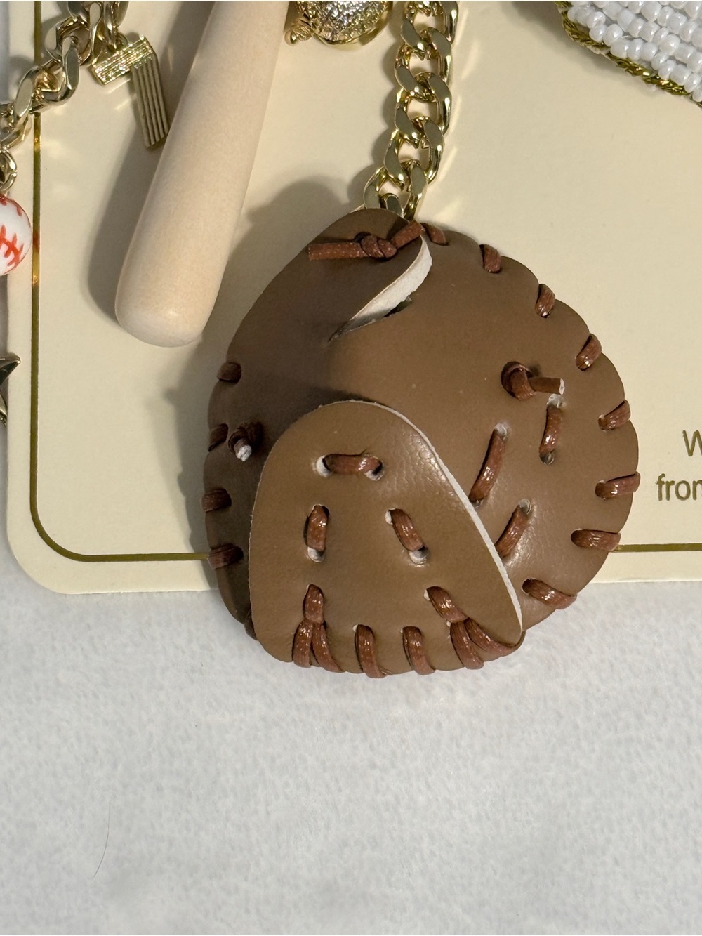 Eye Candy Los Angeles Baseball Charm Keychain with Bat, Glove & Beaded Ball - Picture 4 of 5